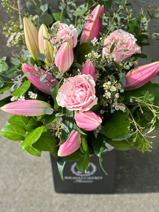 Our Favourite Pink Roses & Lilies – Perfect for Mother’s Day, Front view