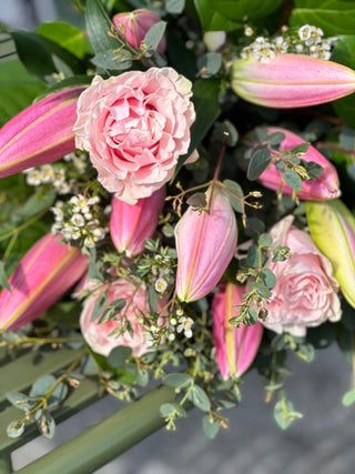 Our Favourite Pink Roses & Lilies – Perfect for Mother’s Day, Close up