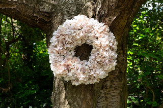 Sumptuous Silk Hydrangea Wreath – Opaque, front view