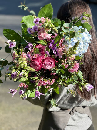 Love Lilacs – Luxurious Mother’s Day Bouquet, Overview