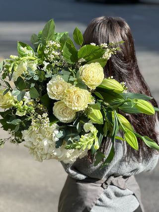 Classic Elegance - Bouquet, Overview